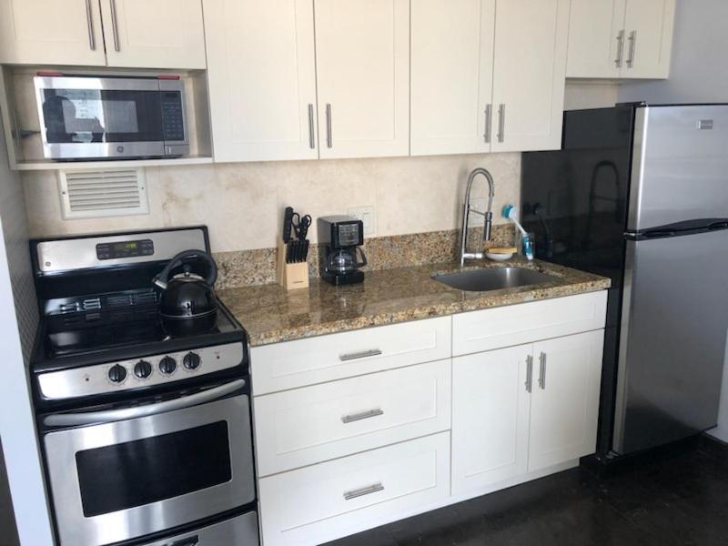 Marine Surf Waikiki Aparthotel Хонолулу Екстериор снимка